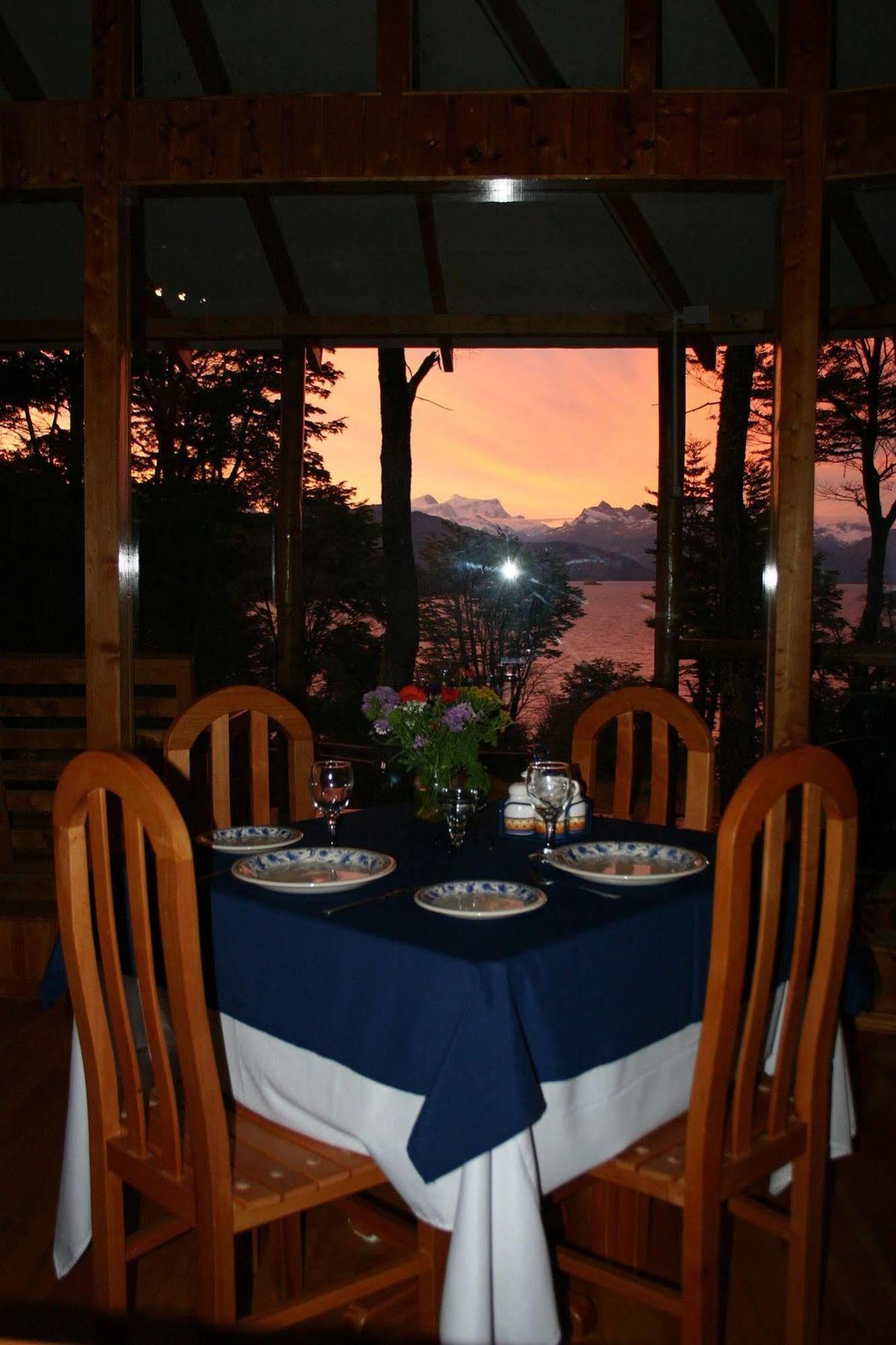 פוארטו גואדאל Lodge El Mirador De Guadal מראה חיצוני תמונה