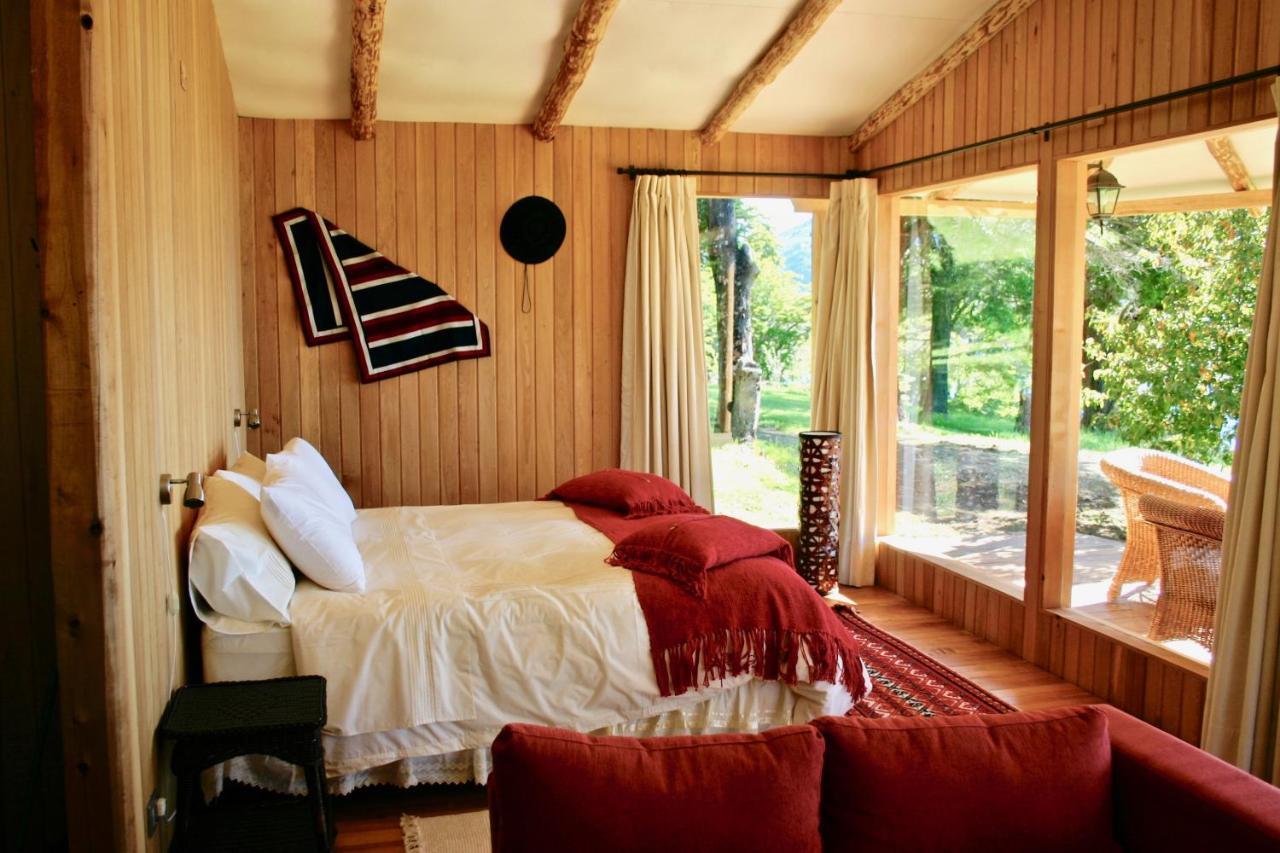 פוארטו גואדאל Lodge El Mirador De Guadal מראה חיצוני תמונה